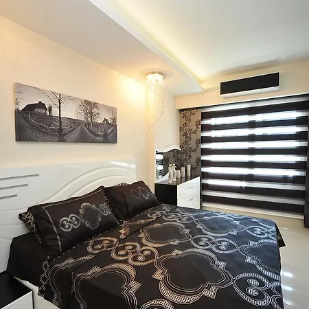 Ξενοδοχείο με διαμερίσματα Alanya Azura Family Style *