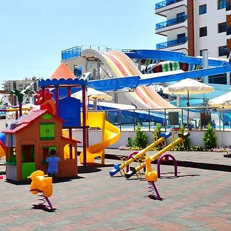 アパートホテル Alanya Azura Family Style *